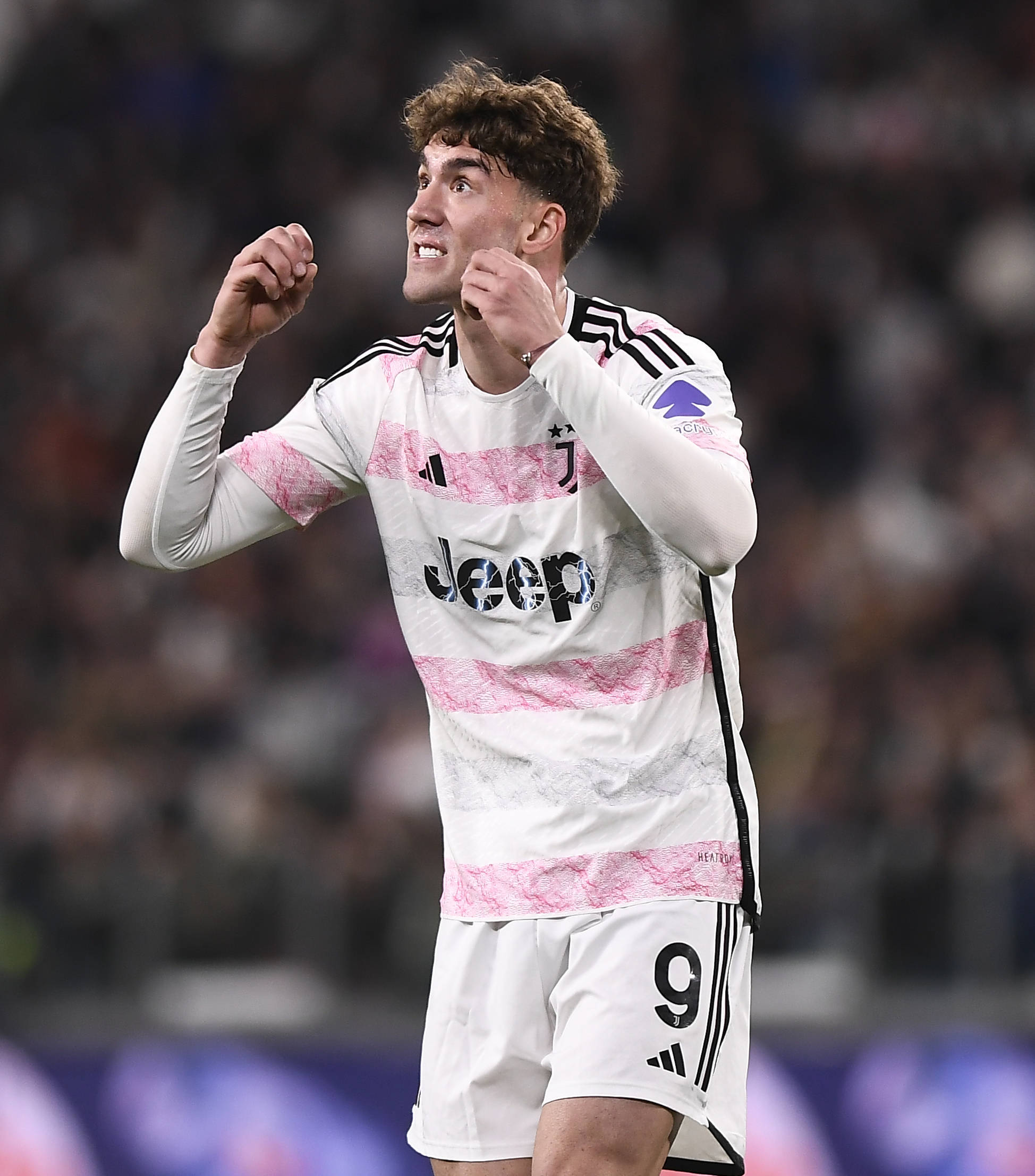 od体育地址-包含尤文图斯主场大胜，球迷沸腾庆祝的词条