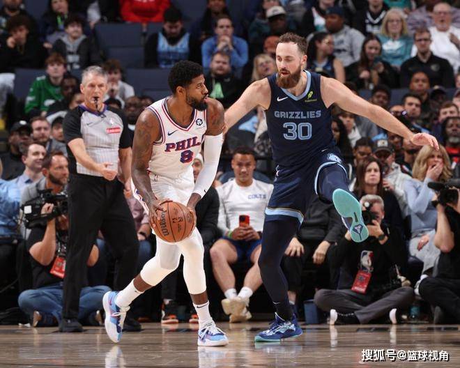 od体育登录入口-76人客场大捷热火,恩比德全场19+11+防守