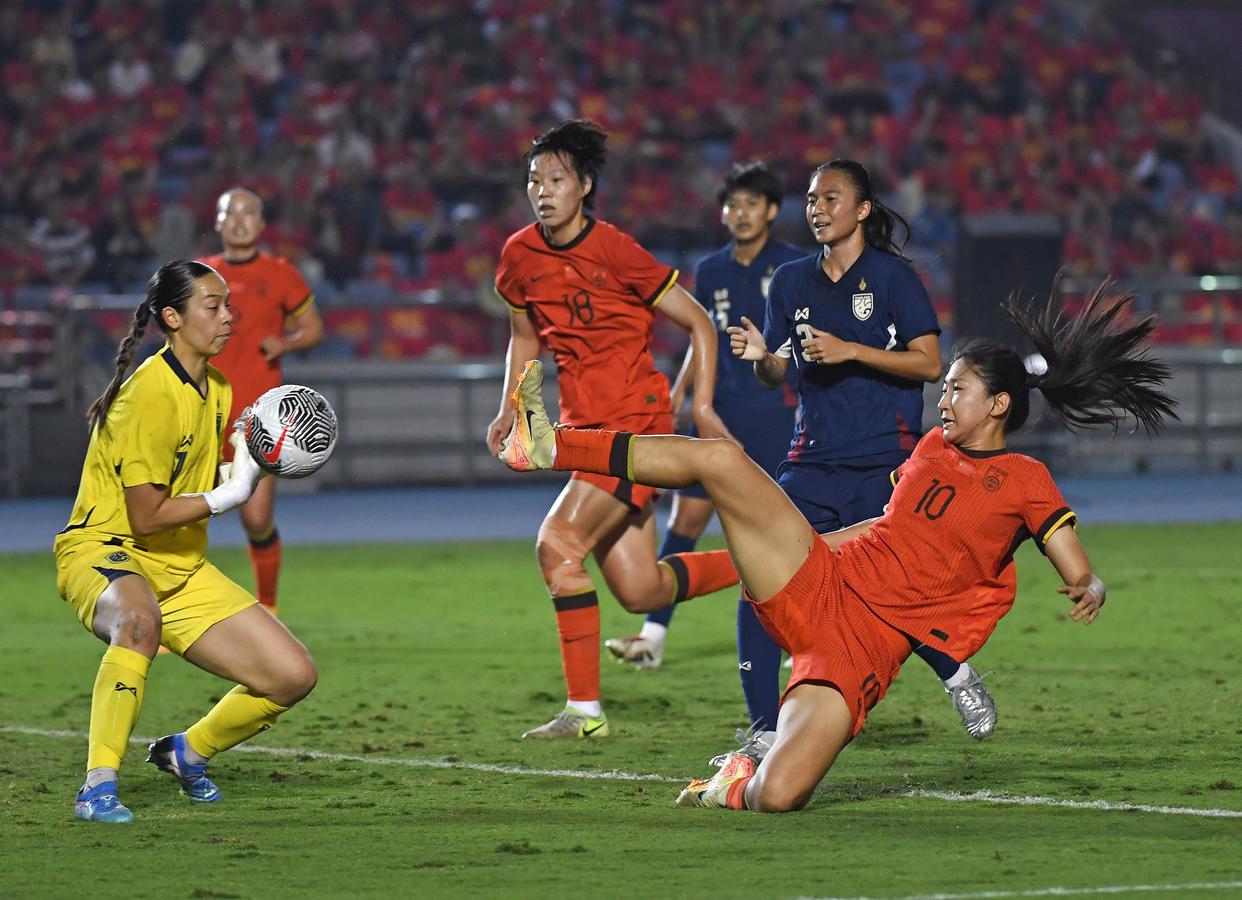 od体育网站-国际女足联赛收官,中国队夺冠引发热议.