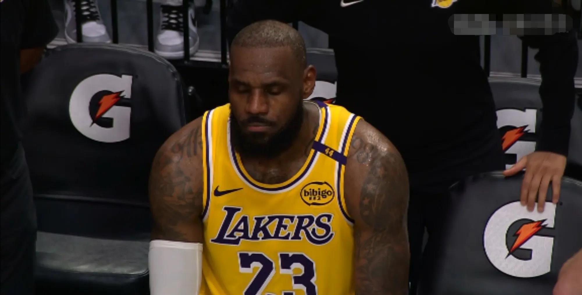 od体育注册-湖人胜尼克斯，詹姆斯状态回勇。